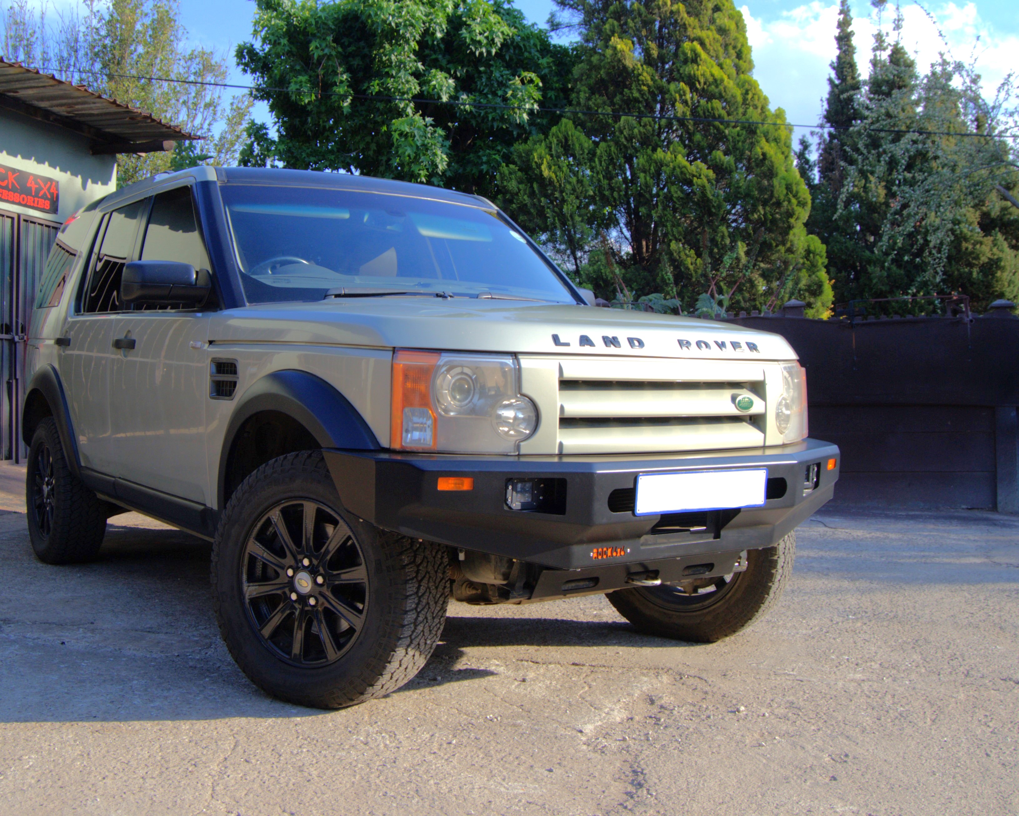 Discovery 3 Front Steel Bumper